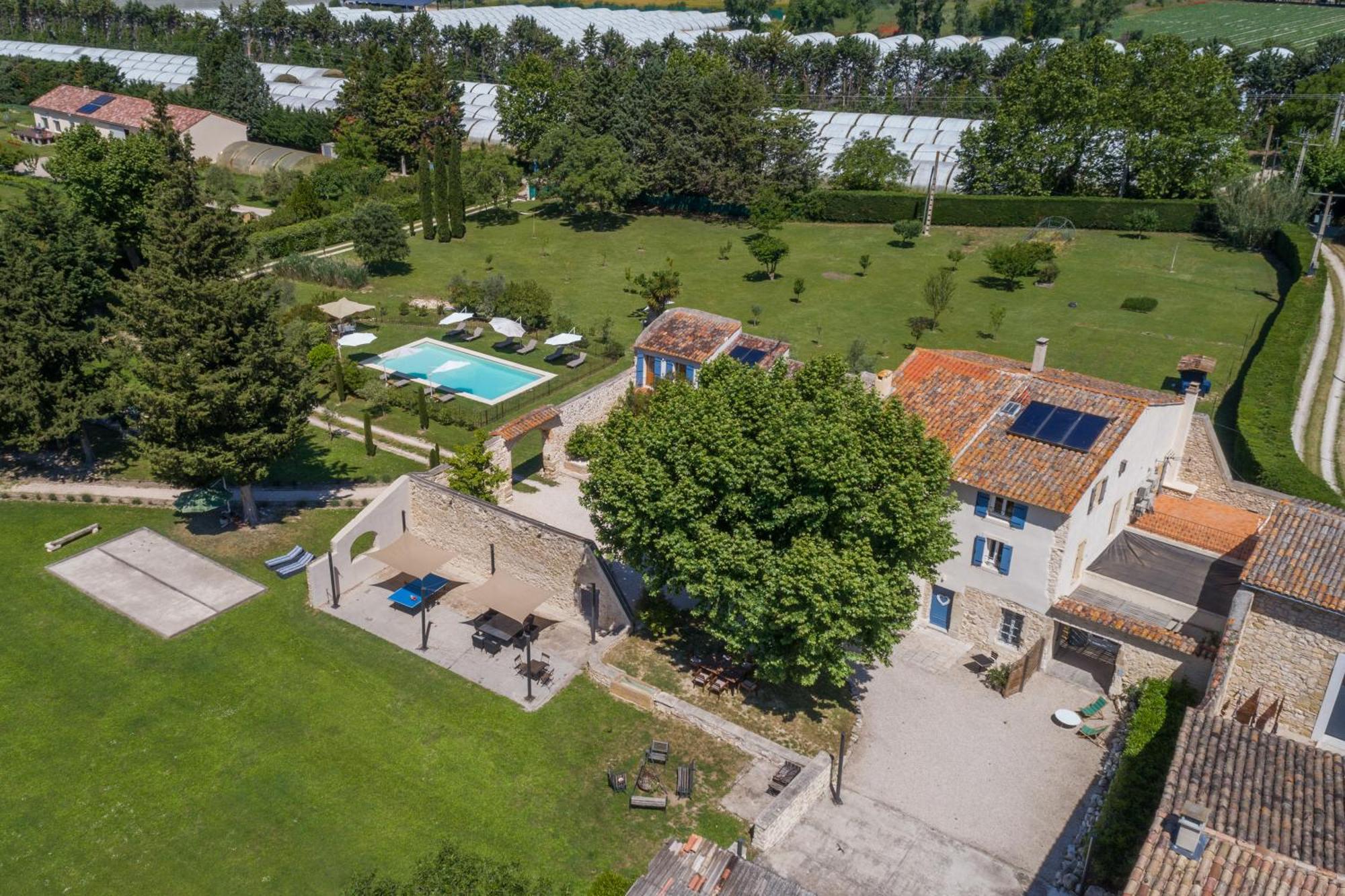 Le Mas De La Vincane Pernes-les-Fontaines Exterior photo